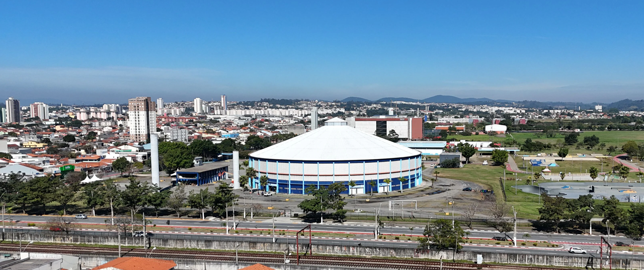 Vista panorâmica da Arena Max Feffer em Suzano